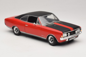 Opel Commodore GS/E Rojo Revell 1:18 8826 Metal - imagen 6 de 8