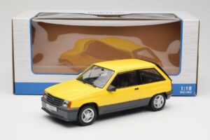 Opel Corsa A SR Amarillo MCG 1:18 MCG18431 Metal - imagen 6 de 6