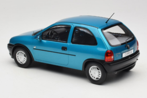Opel Corsa B Blue Metallic MCG 1:18 MCG18514 Metal - imagen 5 de 6
