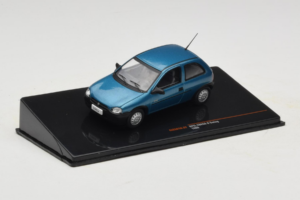 Opel Corsa B Swing Azul IXO 1:43 CLC581N Metal - imagen 2 de 4