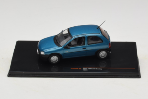 Opel Corsa B Swing Azul IXO 1:43 CLC581N Metal