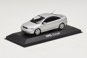 Opel Coupe Bertone Plata Minichamps 1:43 B24910027 Metal - imagen 2 de 4