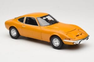Opel GT Ocre Minichamps 1:18 180049031 Metal - imagen 6 de 8