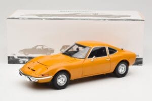Opel GT Ocre Minichamps 1:18 180049031 Metal - imagen 8 de 8