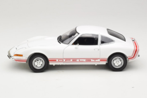 Opel GT Blanco Minichamps 1:18 180049027 Metal - imagen 4 de 8