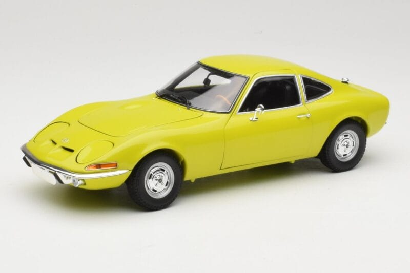 Opel GT Amarillo Minichamps 1:18 180049032 Metal