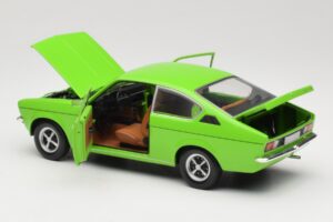 Opel Kadett C Coupé Verde Minichamps 1:18 180045620 Metal - imagen 5 de 8