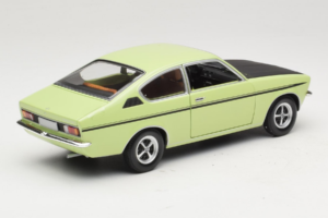 Opel Kadett C SR Verde Minichamps 1:18 180045625 Metal - imagen 3 de 8
