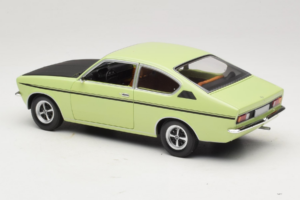 Opel Kadett C SR Verde Minichamps 1:18 180045625 Metal - imagen 7 de 8