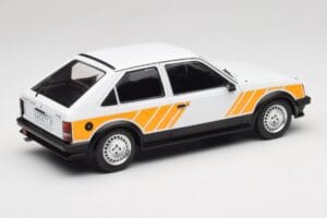 Opel Kadett D SR Blanco con Decor Amarillo MCG 1:18 MCG18534 Metal - imagen 2 de 6