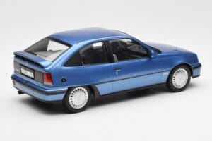 Opel Kadett E GSi Azul Claro Metallic Norev 1:18 183615 Metal - imagen 2 de 6
