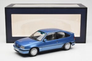 Opel Kadett E GSi Azul Claro Metallic Norev 1:18 183615 Metal - imagen 6 de 6