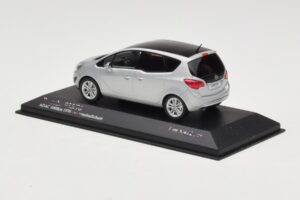 Opel Meriva B Plata Metalizado Minichamps 1:43 400040000 Metal - imagen 3 de 4