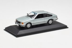 Opel Monza A Plata Minichamps 1:43 400045122 Metal - imagen 2 de 4