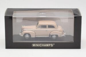 Opel Olympia A Beige Minichamps 1:43 430040404 Metal - imagen 4 de 4
