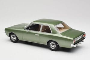 Opel Rekord C Green Metallic Minichamps 1:18 107047000 Resina - imagen 5 de 6