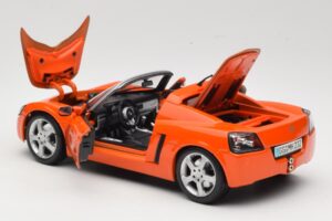 Opel Speedster Naranja Maisto 1:18 31615 Metal - imagen 5 de 8