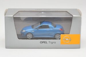 Opel Tigra Twin Top Azul Minichamps 1:43 919084 Metal - imagen 4 de 4