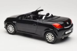 Opel Tigra TwinTop B Negro Norev 1:18 183600 Metal - imagen 7 de 8