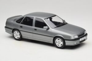 Opel Vectra A 2000 16V Gris Oscuro MCG 1:18 MCG18462 Metal - imagen 4 de 6