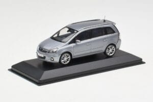 Opel Zafira A OPC Light Blue Metallic Minichamps 1:43 ZAFIRA001 Metal - imagen 2 de 4