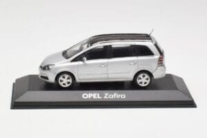 Opel Zafira B Plata Minichamps 1:43 1799109 Metal