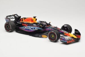 Oracle Red Bull Racing RB19 #1 M. Verstappen Winner Miami GP 2023 Minichamps 1:18 110230501 Metal - imagen 4 de 6