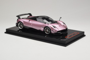 Pagani Huayra BC Pearl Pink AB Models 1:18 REMC032 Resina - imagen 4 de 7