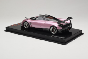 Pagani Huayra BC Pearl Pink AB Models 1:18 REMC032 Resina - imagen 5 de 7