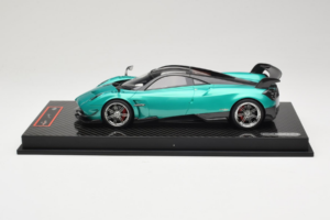 Pagani Huayra BC Green Metallic Yy Model 1:18 REMC020 Resina