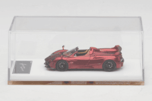 Pagani Huayra Roadster Tricolore Rojo Henson & Heaven 1:64 PHRTR01 Metal - imagen 6 de 7