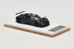 Pagani Zonda Tricolore Exposed Carbon Henson & Heaven 1:64 PZTEC01 Metal - imagen 4 de 7