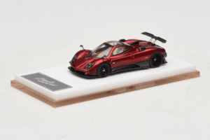 Pagani Zonda Tricolore Rojo Henson & Heaven 1:64 PZTR01 Metal - imagen 2 de 7
