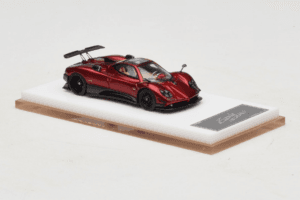Pagani Zonda Tricolore Rojo Henson & Heaven 1:64 PZTR01 Metal - imagen 4 de 7