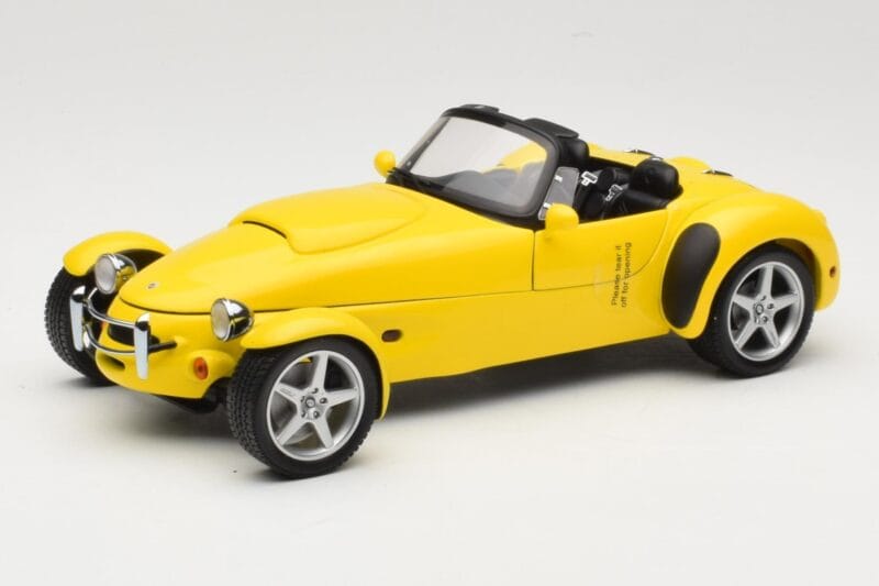 Panoz AIV Roadster Amarillo AUTOart 1:18 78213 Metal
