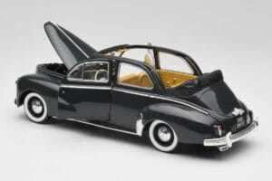 Peugeot 203 Descapotable Negro Solido 1:18 8156 Metal - imagen 5 de 8