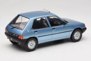Peugeot 205 Azul MCG 1:18 MCG18491 Metal - imagen 2 de 6
