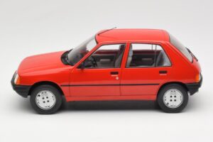 Peugeot 205 Rojo MCG 1:18 MCG18492 Metal - imagen 3 de 6