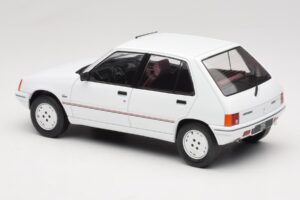 Peugeot 205 Blanco MCG 1:18 MCG18493 Metal - imagen 5 de 6