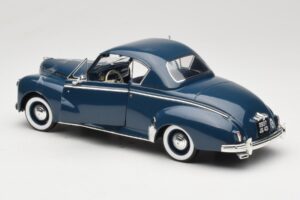 Peugeot 302 Coupe Azul Solido 1:18 8168 Metal - imagen 5 de 8