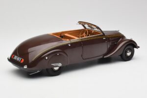 Peugeot 402 Eclipse Chocolate Norev 1:18 184873 Metal - imagen 3 de 12