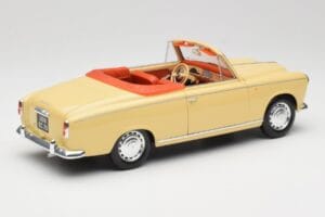 Peugeot 403 Descapotable Amarillo Arena Solido 1:18 8165 Metal - imagen 3 de 8