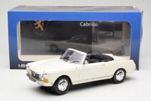 Peugeot 404 Cabriolet Blanco Norev 1:18 184746 Metal - imagen 8 de 8