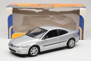 Peugeot 406 Coupe Plata Gate 1:18 01024 Metal - imagen 8 de 8