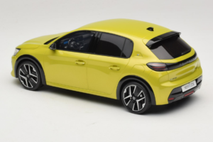 Peugeot E-208 GT Jaune Agueda Otto 1:18 OT1164 Resina - imagen 5 de 6