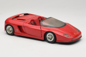Pininfarina Mythos Rojo Revell 1:18 8806 Metal - imagen 6 de 8