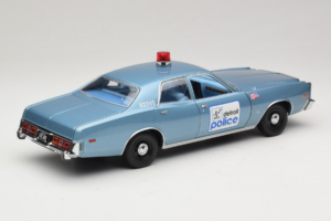 Plymouth Fury Beverly Hills PD Azul GreenLight 1:18 19069 Metal - imagen 3 de 8