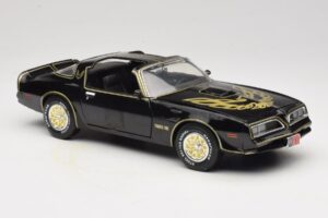Pontiac Firebird Trans Am SE Smokey and the Bandit Joyride 1:18 33121 Metal - imagen 6 de 8