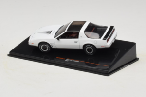 Pontiac Firebird Blanco IXO 1:43 CLC582N Metal - imagen 3 de 4