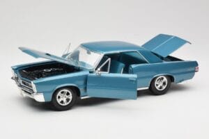 Pontiac GTO Hurst Edition Azul Maisto 1:18 531885 Metal - imagen 2 de 8